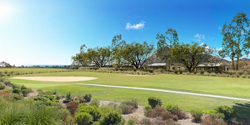 H2 Wake Up To Golf Views And End The Day By The Lagoon (1)